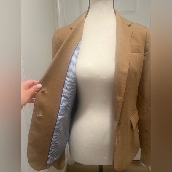 J.Crew Camel Blazer — Size 2 — Gold Buttons | Perfect Exterior ✨ - Picture 14 of 17